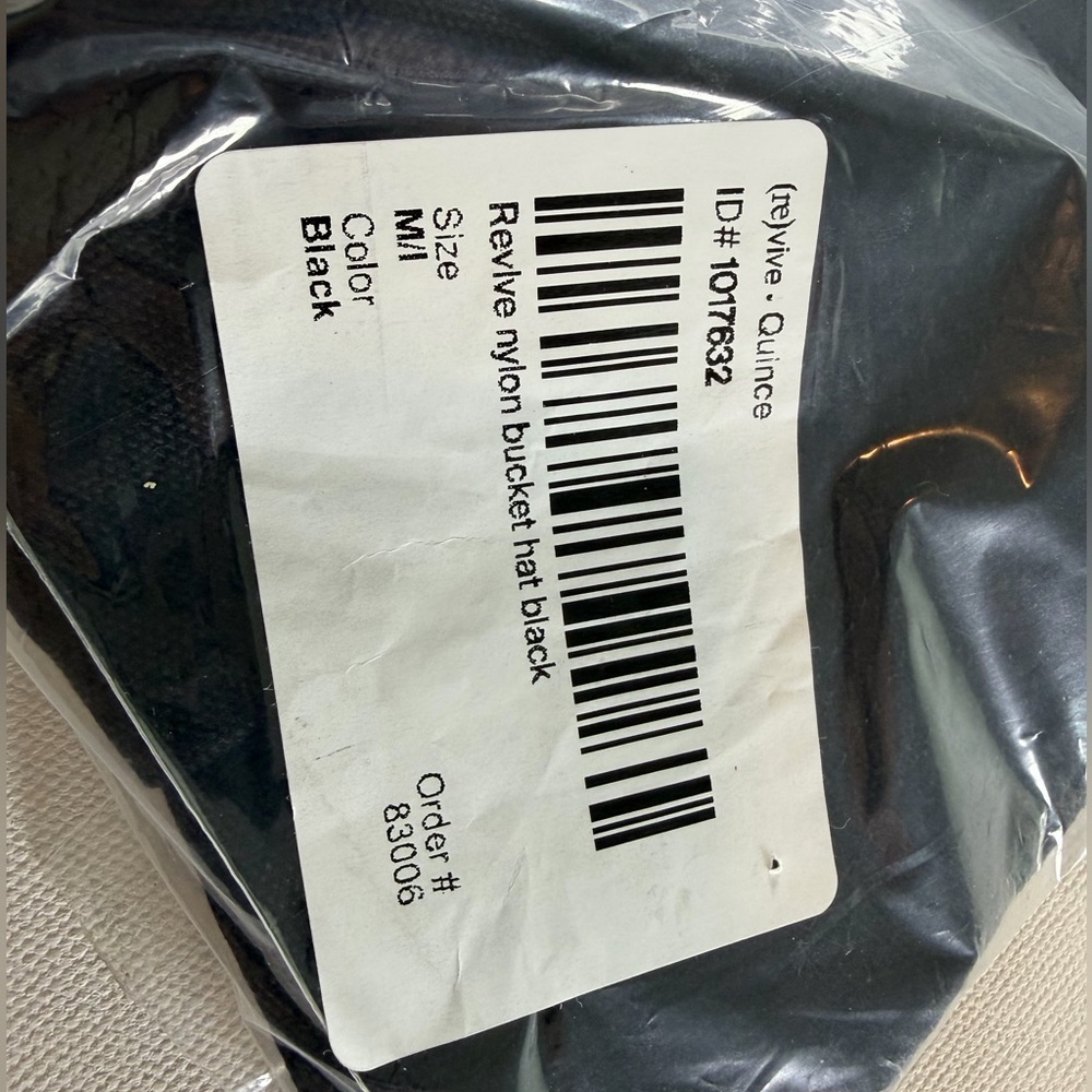 QUINCE Revive Nylon Bucket Hat Black NEW - Picture 4 of 4